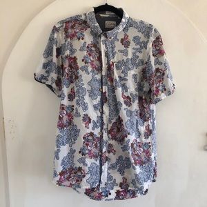 7 Diamonds Short Sleeve Button Down